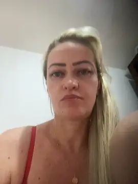 Snapshot of Alerquinasc chatting on 22, 10, 2025 Alerquinasc online show from 22, 10, 2025