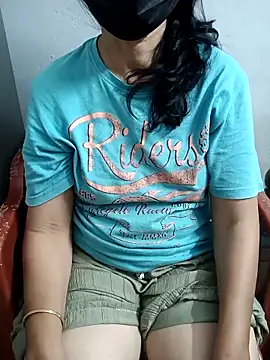 Snapshot of ammala_honey chatting on 5, 10, 2025 ammala honey online show from 5, 10, 2025