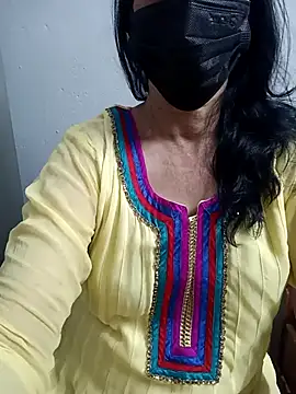 Snapshot of ammala_honey chatting on 23, 10, 2025 ammala honey online show from 23, 10, 2025