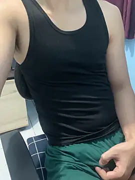 Snapshot of ieat_monsters chatting on 29, 9, 2025 ieat monsters online show from 29, 9, 2025