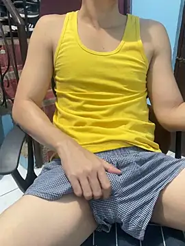 Snapshot of ieat_monsters chatting on 2, 10, 2025 ieat monsters online show from 2, 10, 2025