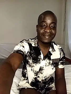 WaiterZim online show from 5, 10, 2025