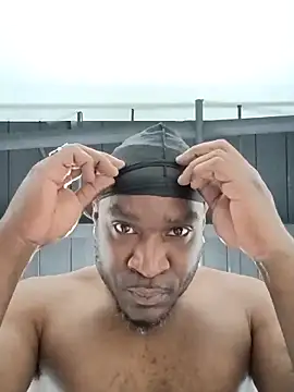Snapshot of BigDickQue690 chatting on 29, 9, 2025 BigDickQue690 online show from 29, 9, 2025