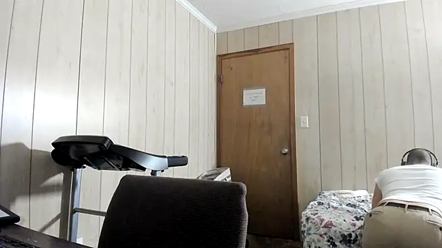 NaturalBeautyQueen online show from 30, 6, 2026