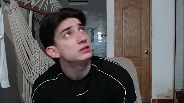 Snapshot of AteneoJr chatting on 15, 10, 2025 AteneoJr online show from 15, 10, 2025