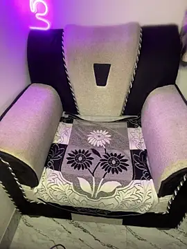 Delisha143 online show from 22, 4, 2026