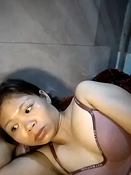 LinhNa999 online show from 16, 10, 2025