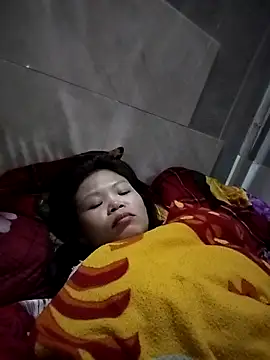 LinhNa999 online show from 2, 12, 2025