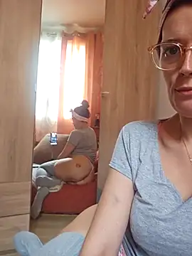 Snapshot of Mila_Luciphya chatting on 3, 2, 2026 Mila Luciphya online show from 3, 2, 2026