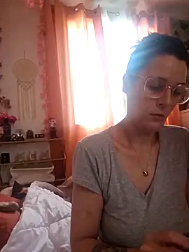 Snapshot of Mila_Luciphya chatting on 4, 2, 2026 Mila Luciphya online show from 4, 2, 2026