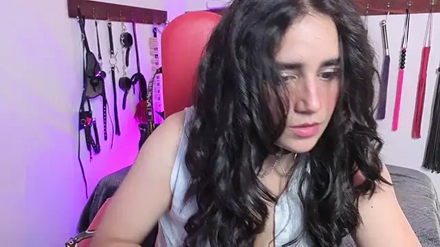 elowen halley1 online show from 12, 5, 2026