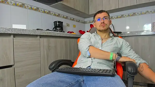 BrunoWalkerr online show from 19, 9, 2025