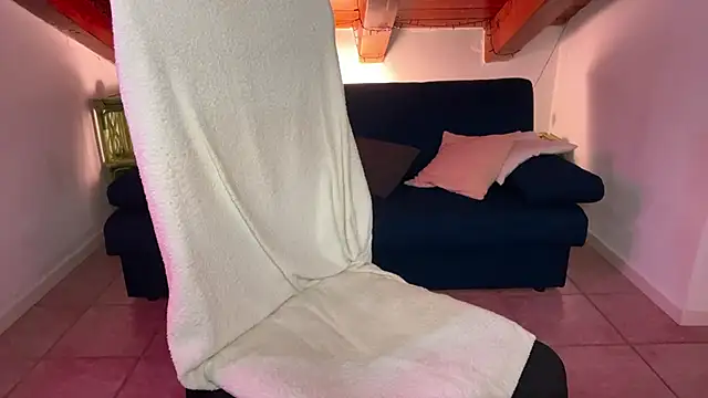 kyliebri online show from 12, 9, 2025