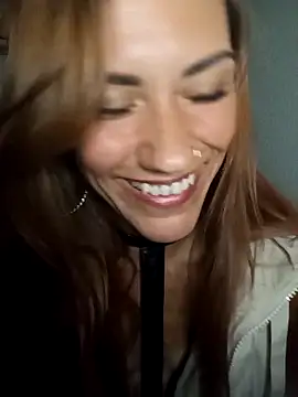 SlimBellaa online show from 13, 9, 2025