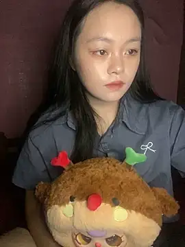 Julia-Elsa online show from 12, 9, 2025