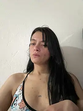 LiaCollings online show from 25, 6, 2026