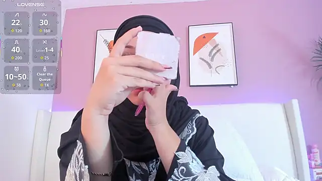  Saandy online show from 8, 4, 2026