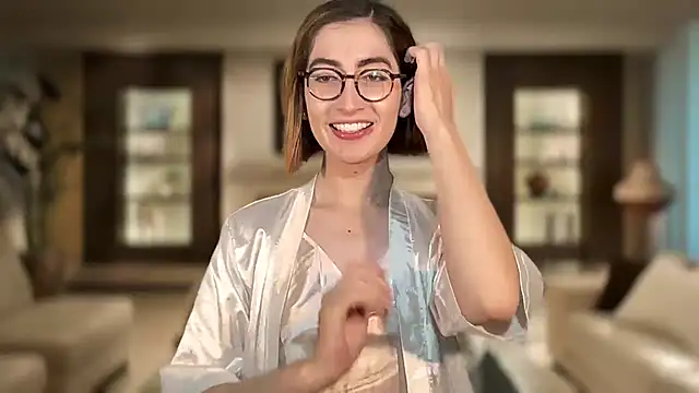 Snapshot of rousseblossom chatting on 20, 10, 2025 rousseblossom online show from 20, 10, 2025