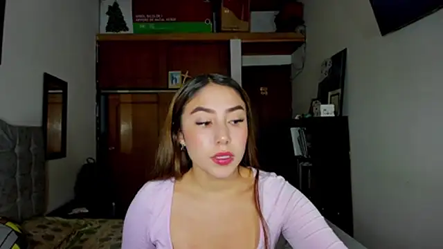 SweetMaddiee  online show from 21, 12, 2025