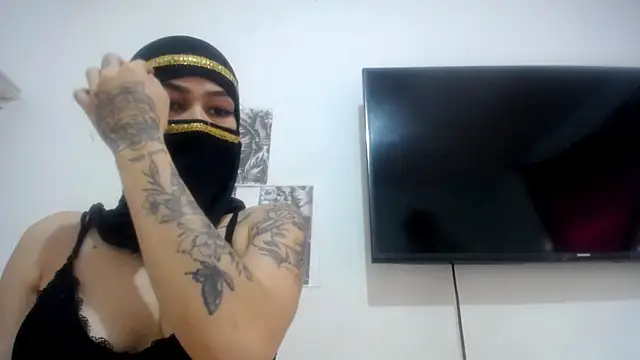 Foxy Lovex online show from 15, 9, 2025