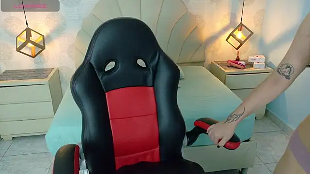 AIXATRISTA1 online show from 13, 1, 2026