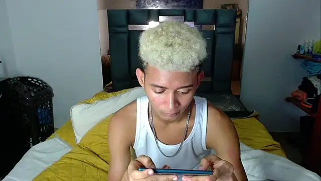 Snapshot of Raam_Star chatting on 12, 3, 2026 Raam Star online show from 12, 3, 2026