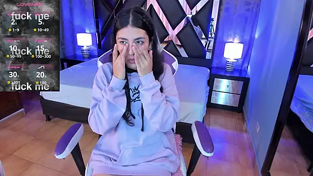 sweet-muse online show from 18, 9, 2025