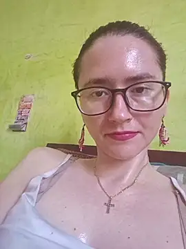 Linda Hot13 online show from 13, 9, 2025