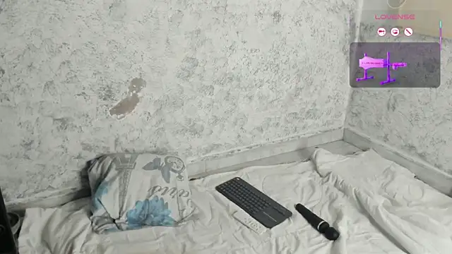 Snapshot of marly_charm_ chatting on 24, 9, 2025 marly charm online show from 24, 9, 2025