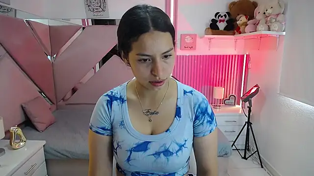 Mia garcia28 online show from 6, 6, 2026
