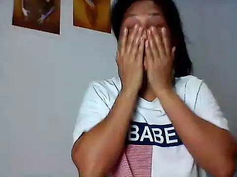 nhayasquirt online show from 8, 10, 2025