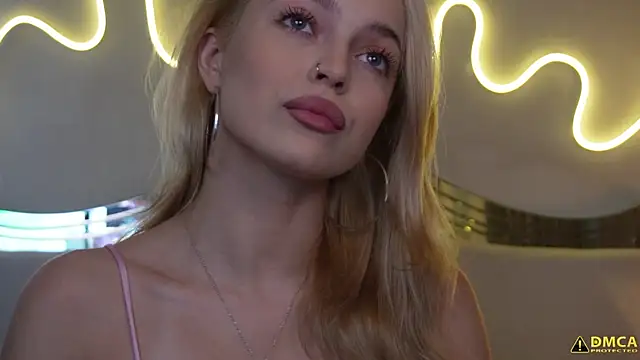 kellypeachcake online show from 1, 10, 2025