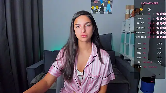 Snapshot of Guilana_baby chatting on 19, 10, 2025 Guilana baby online show from 19, 10, 2025