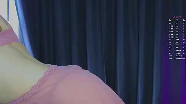 Snapshot of VirginiaHouston chatting on 19, 9, 2025 VirginiaHouston online show from 19, 9, 2025