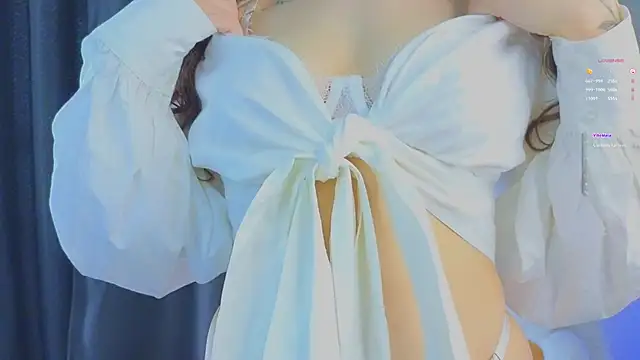 Snapshot of VirginiaHouston chatting on 7, 10, 2025 VirginiaHouston online show from 7, 10, 2025