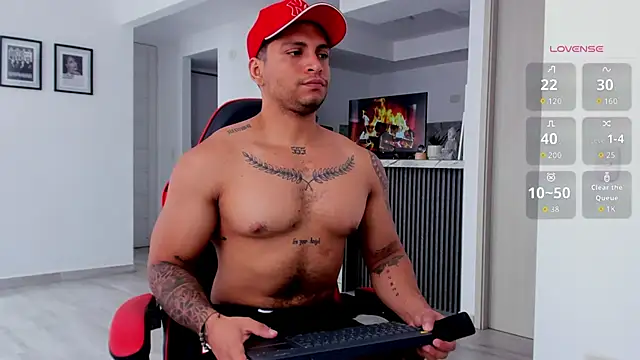 Nicolasmontoya16 online show from 2, 11, 2025