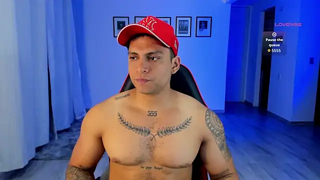 Nicolasmontoya16 online show from 4, 11, 2025