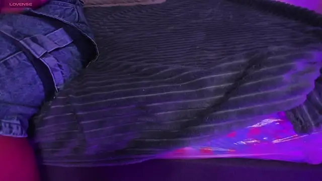 yasmin rahal online show from 17, 1, 2026