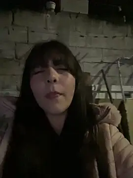 Snapshot of clara2111 chatting on 5, 10, 2025 clara2111 online show from 5, 10, 2025