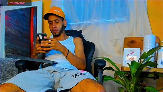 Alex bigcock11  online show from 21, 10, 2025