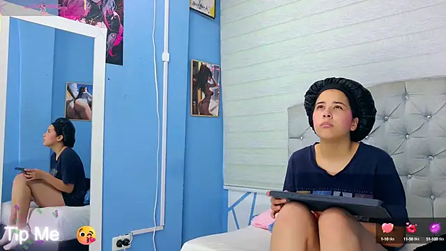 Emily J18 online show from 10, 9, 2025