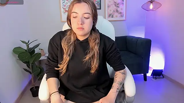 Snapshot of Vela_jade chatting on 19, 9, 2025 Vela jade online show from 19, 9, 2025