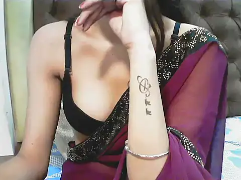 elize   online show from 23, 9, 2025