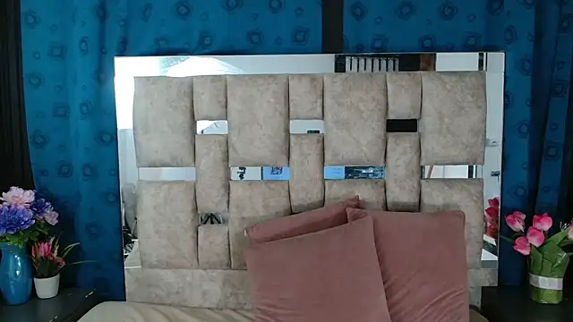 AmbarSmit online show from 11, 11, 2025