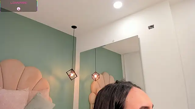 julieta rosee online show from 1, 2, 2026