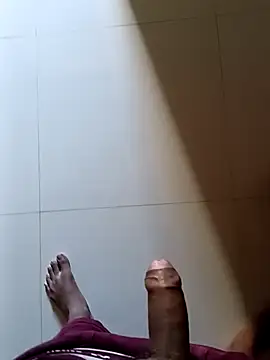 Snapshot of twpatil chatting on 1, 12, 2025 twpatil online show from 1, 12, 2025