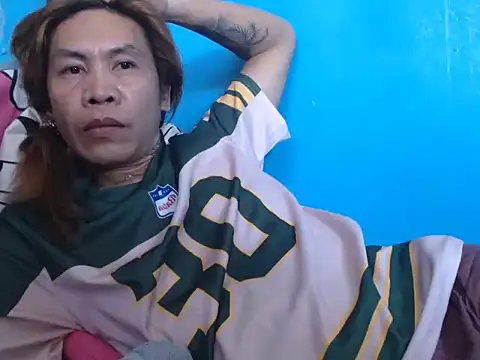 Snapshot of YourTopweng chatting on 16, 4, 2026 YourTopweng online show from 16, 4, 2026