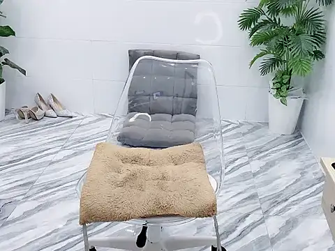 Snapshot of Lyly-2k5 chatting on 8, 10, 2025 Lyly-2k5 online show from 8, 10, 2025