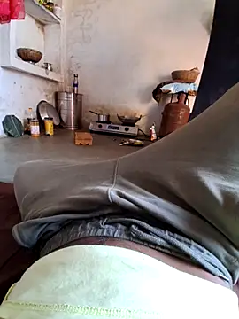 RAYI Queen 3 online show from 12, 10, 2025