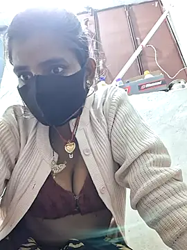 RAYI Queen 3 online show from 14, 12, 2025